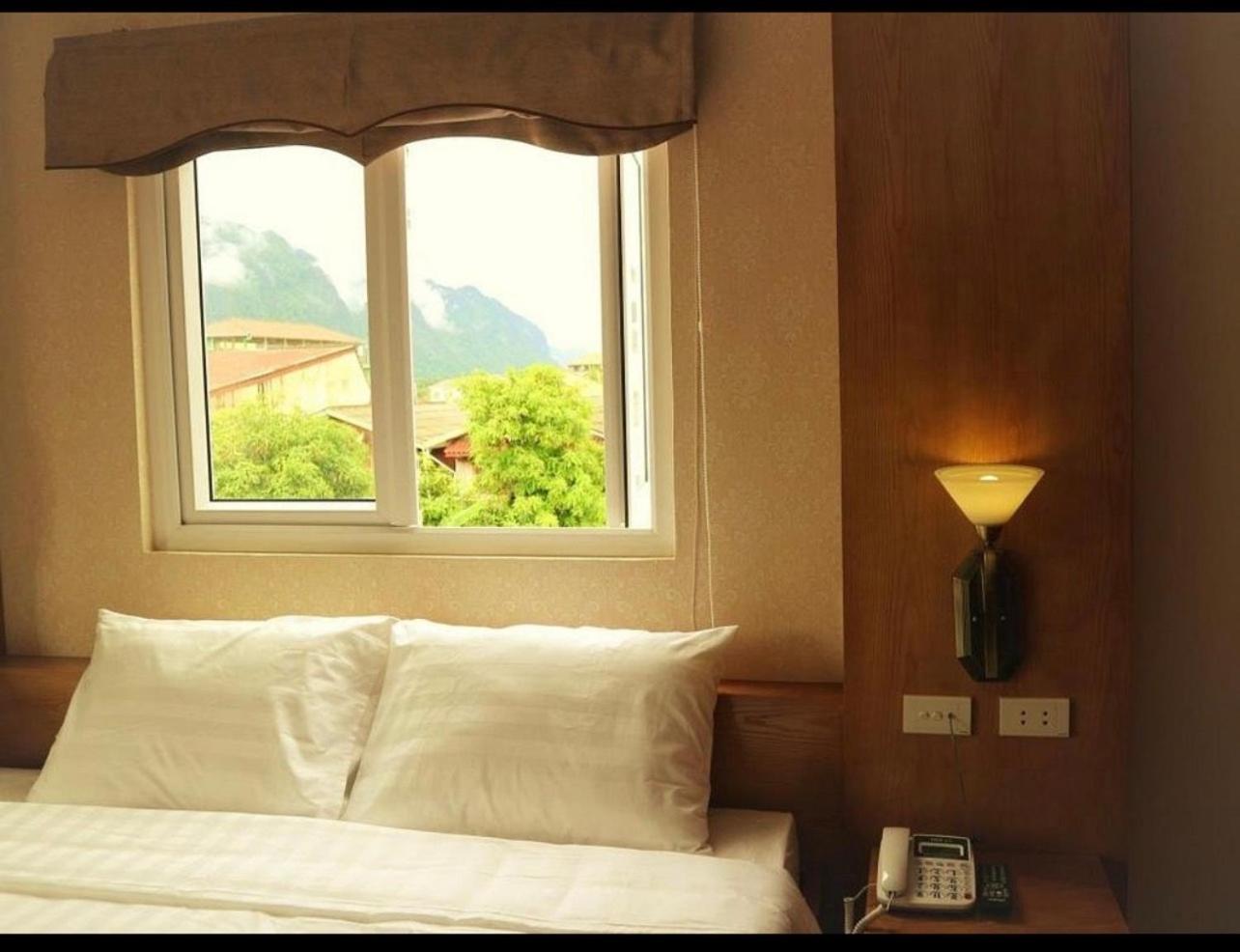 Vang Vieng Th Central Park Hotel Eksteriør bilde